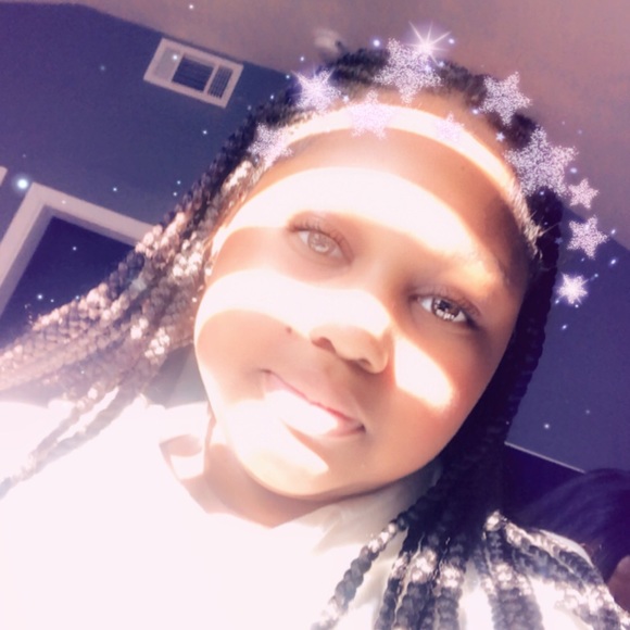 Meet your Posher, Maya - Picture 1 of 1